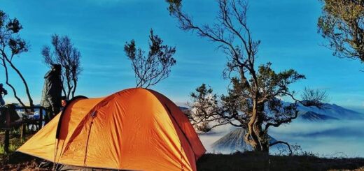 mount bromo camping tour package