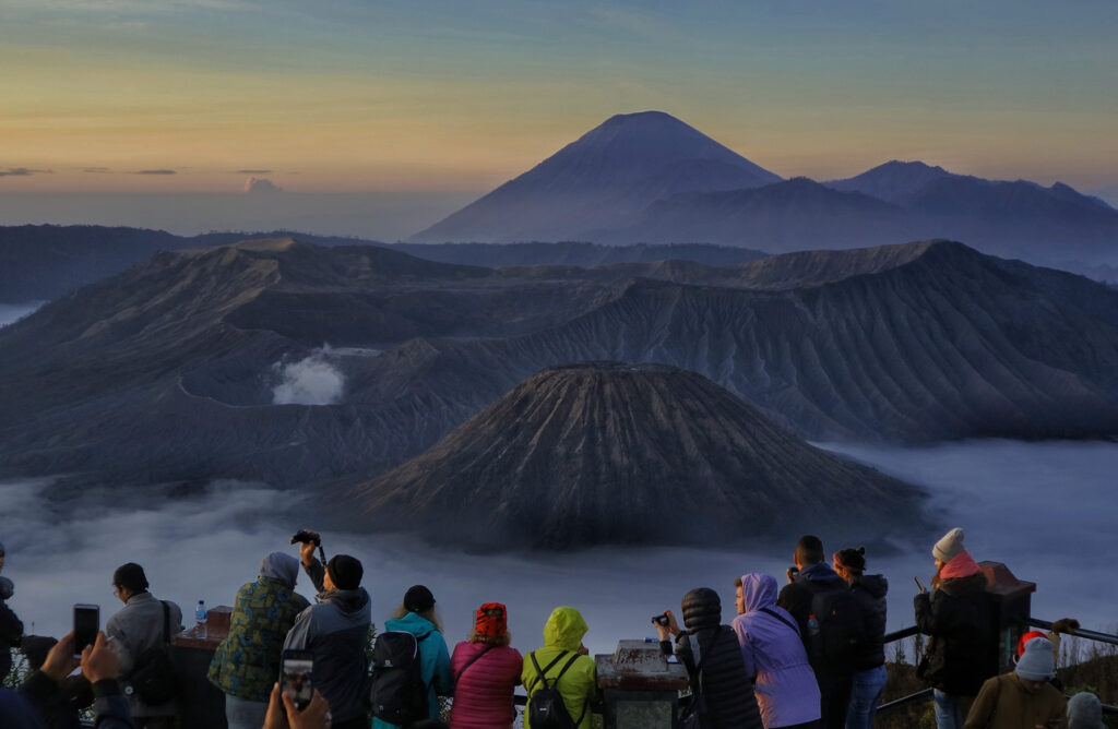 Mount Bromo Tour Package 2 Days 1 Night