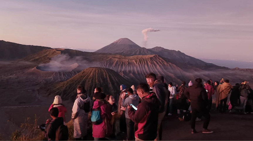 Mount Bromo Malang Surabaya Tour Package